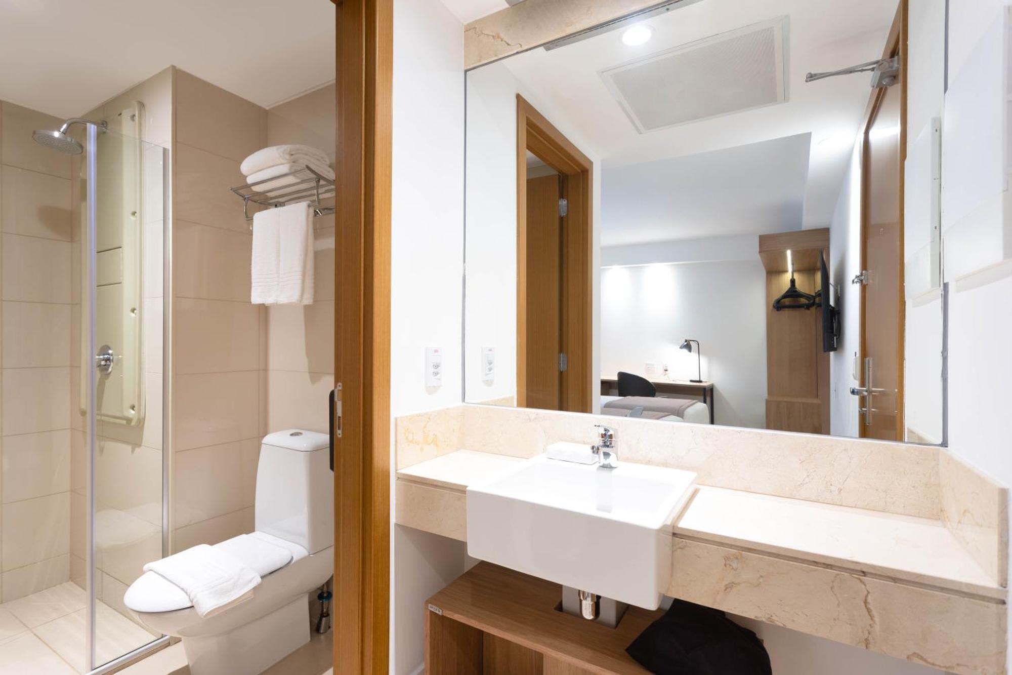 Tryp By Wyndham Brasilia Nacoes Ξενοδοχείο Εξωτερικό φωτογραφία